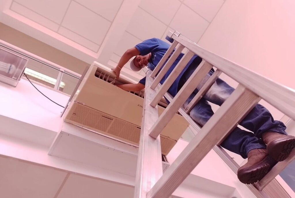 manutenção de HVAC industrial